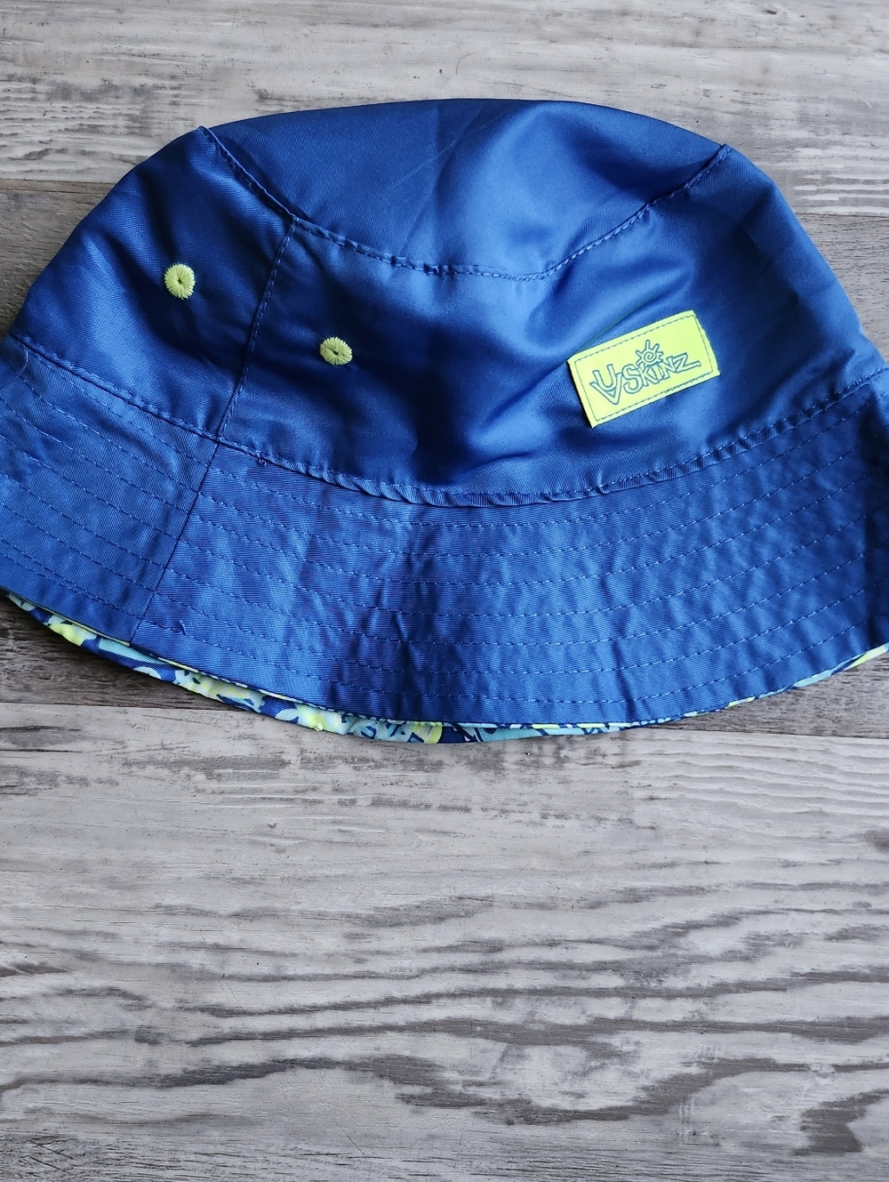 UV Skinz Kids Bucket Hat 4T Reversible Shark Print UPF 50 Sun Hat